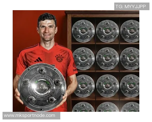 穆勒与克罗斯并列德国球员奖杯纪录未来有望独享荣耀